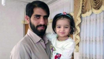 بازی شهید مدافع حرم محمدتقی سالخورده با دخترش